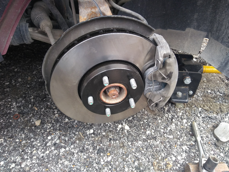 Illustration for article titled Finally did my brakes this weekend!